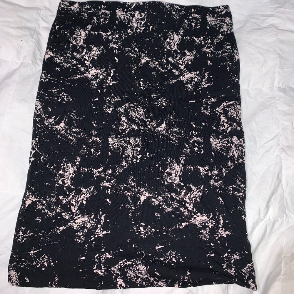 Black with tan design pencil skirt